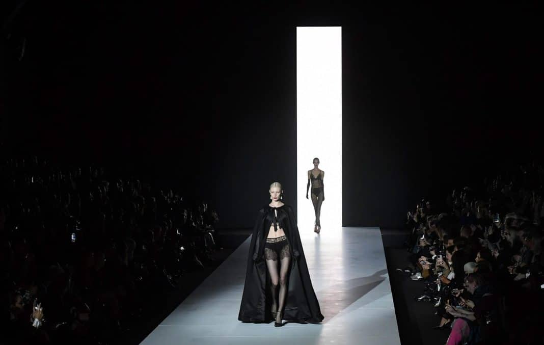 La ropa interior destierra a la falda y al pantalón