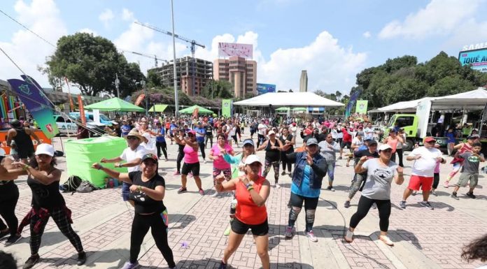 ¿Te atreves? La Mega Clase de Zumba llega a Plaza Italia, ¡Vamos a bailar juntas!