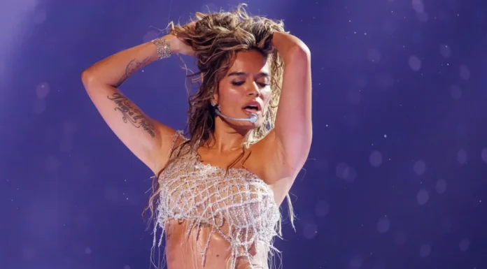 Karol G lanzará su nuevo álbum ‘No me arrepiento de sentir tanto’ el 7 de agosto