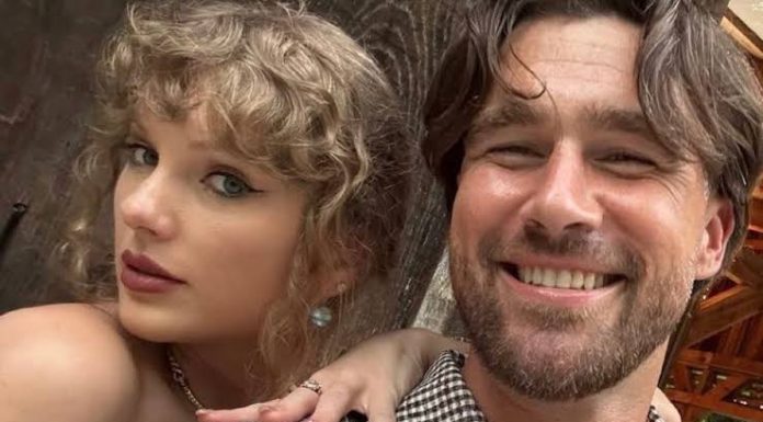 Así es la vida de casada de Taylor Swift: cocina italiana, golf y muchas canciones de amor