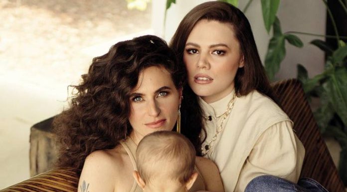 Ella es Diana Atri, esposa de Joy Huerta que ha sido su apoyo tras la separación del dúo
