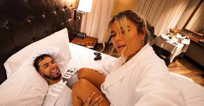 Anuel AA le envía a Karol G impactante mensaje: “Vuelve, desbloquéame”