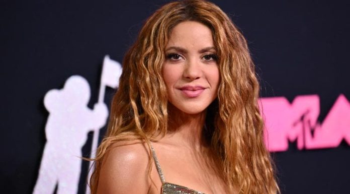Revelan la identidad del famoso jugador con el que estaría saliendo Shakira
